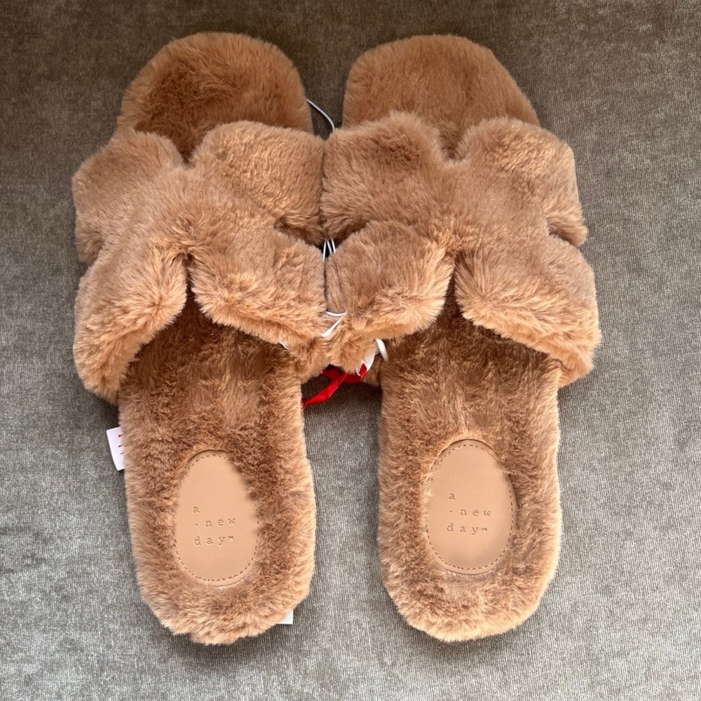 A New Day Women's Cozy Brown Faux Fur Slippers